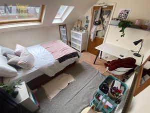 Photo 13- click for photo gallery